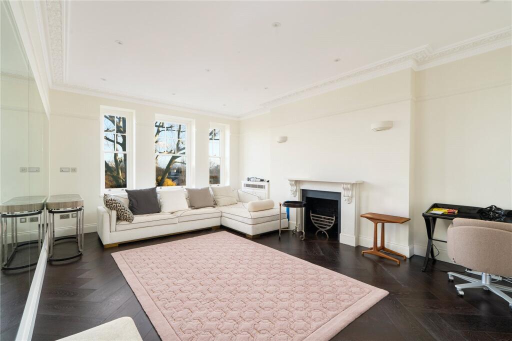 4 bedroom apartment for sale in North Gate, Prince Albert Road, St John's Wood, London, NW8